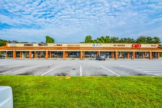 400 Wal-Mart Way, Dahlonega, GA for lease Building Photo- Image 2 of 8