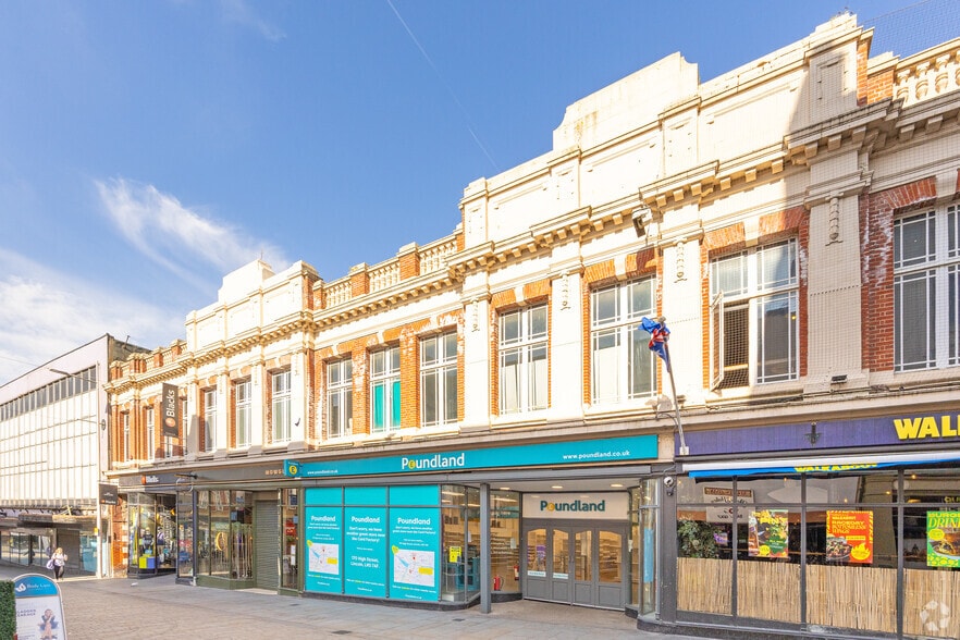 233-237 High St, Lincoln for sale - Building Photo - Image 3 of 3