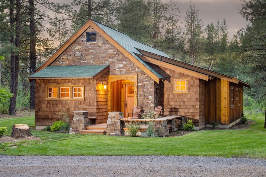 13375 SW Forest Service Rd, Camp Sherman, OR for sale - Other - Image 1 of 1