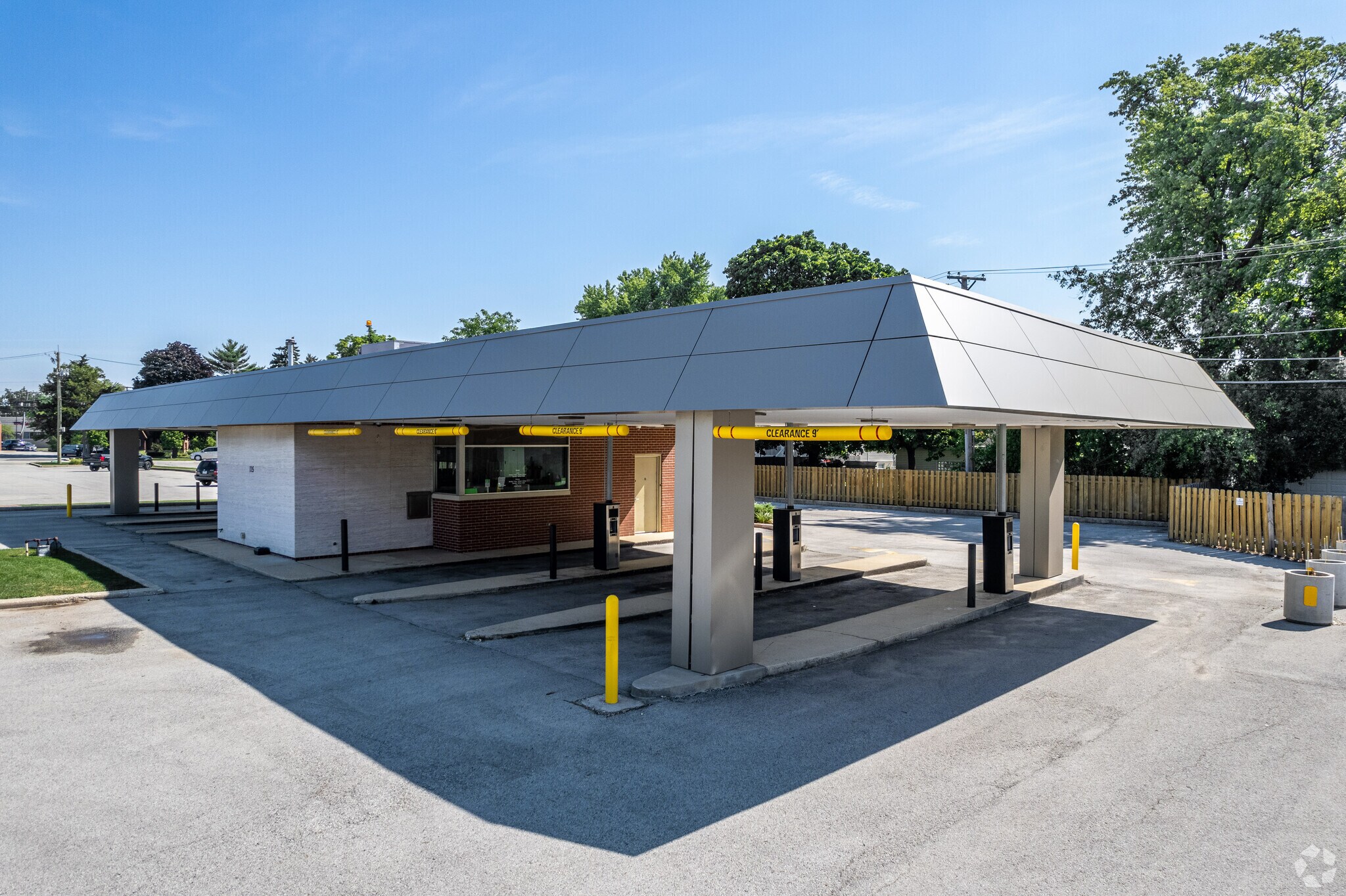 115 N Addison Rd, Addison, IL for sale Primary Photo- Image 1 of 1