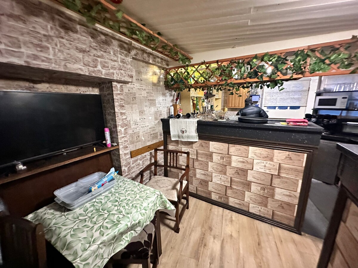 9 Battle Hl, Hexham, NBL NE46 1BA - Unit 9A - - Interior Photo - Image 2 of 10