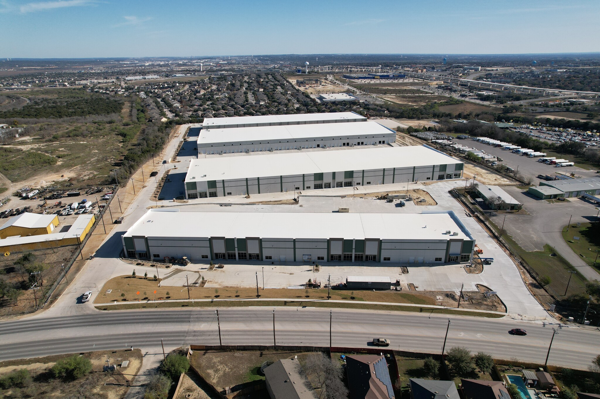 13552 Toepperwein Rd, Live Oak, TX for lease Building Photo- Image 1 of 18