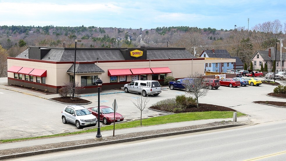 75 High St, Ellsworth, ME for sale - Primary Photo - Image 1 of 1