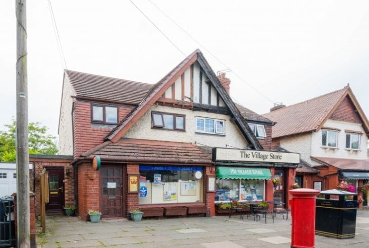 5 School Rd, Liverpool for sale - Building Photo - Image 1 of 1