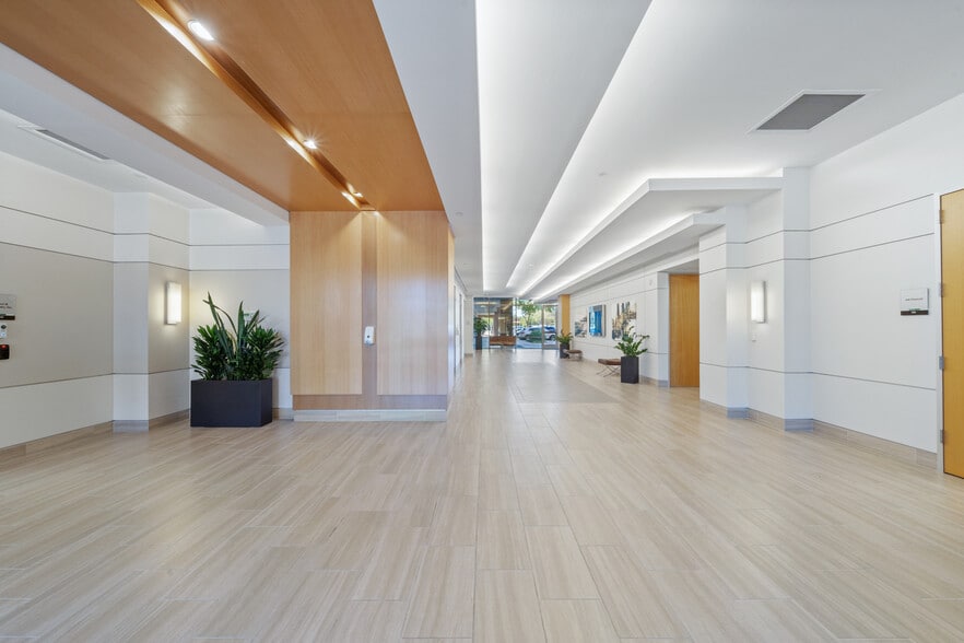 10800 Pecan Park Blvd, Austin, TX for lease - Interior Photo - Image 3 of 5