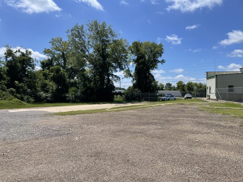 2721 E SH 31, Kilgore, TX for sale - Building Photo - Image 2 of 9