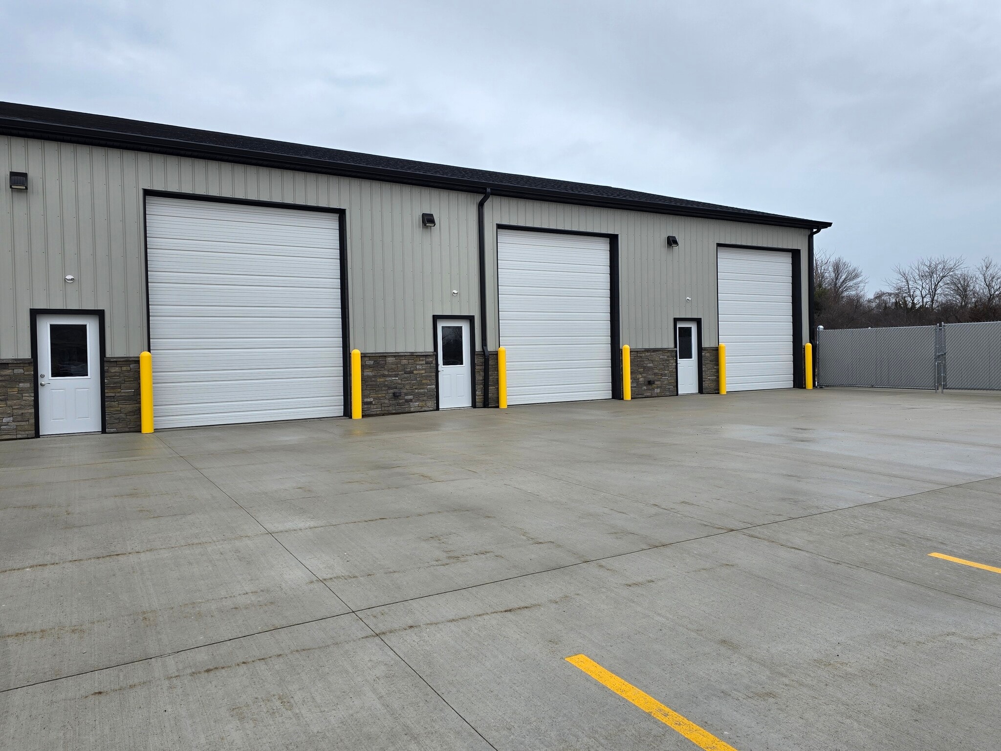 3921 Traxler Ct, Bay City, MI for lease Building Photo- Image 1 of 9