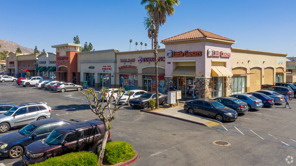 3849-4033 SW Chicago Ave, Riverside, CA for lease - Building Photo - Image 1 of 16