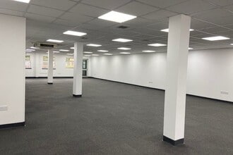 Calleva Park, Aldermaston for lease Interior Photo- Image 2 of 4