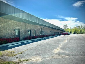 401 Western Ln, Irmo, SC for lease Building Photo- Image 2 of 2