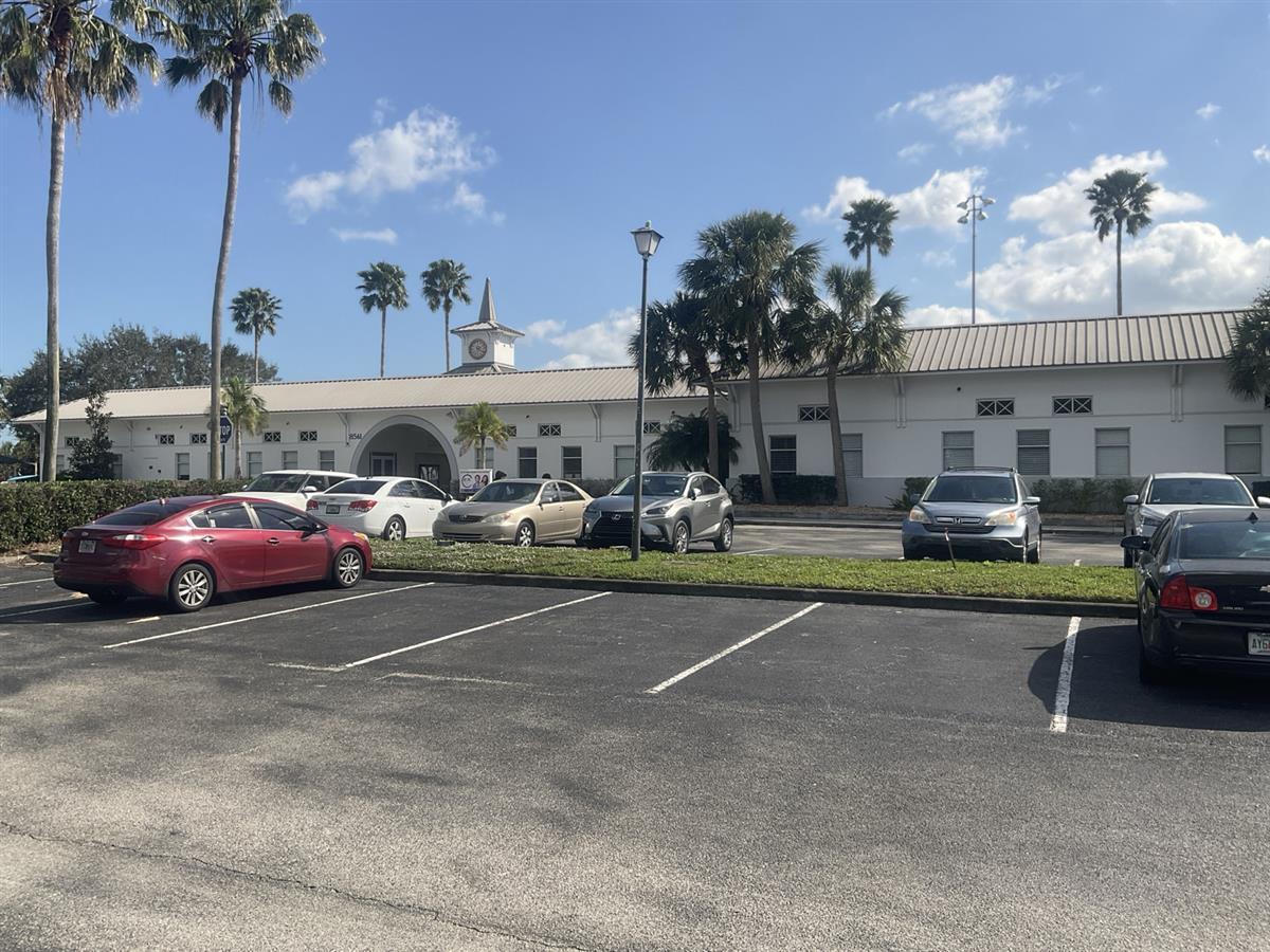 8561 Commerce Centre Dr, Port Saint Lucie, FL for lease Primary Photo- Image 1 of 12