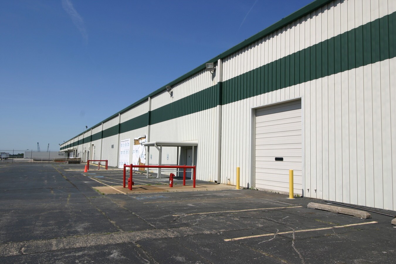 11333 E Pine St, Tulsa, OK, 74116 Industrial Space For Lease
