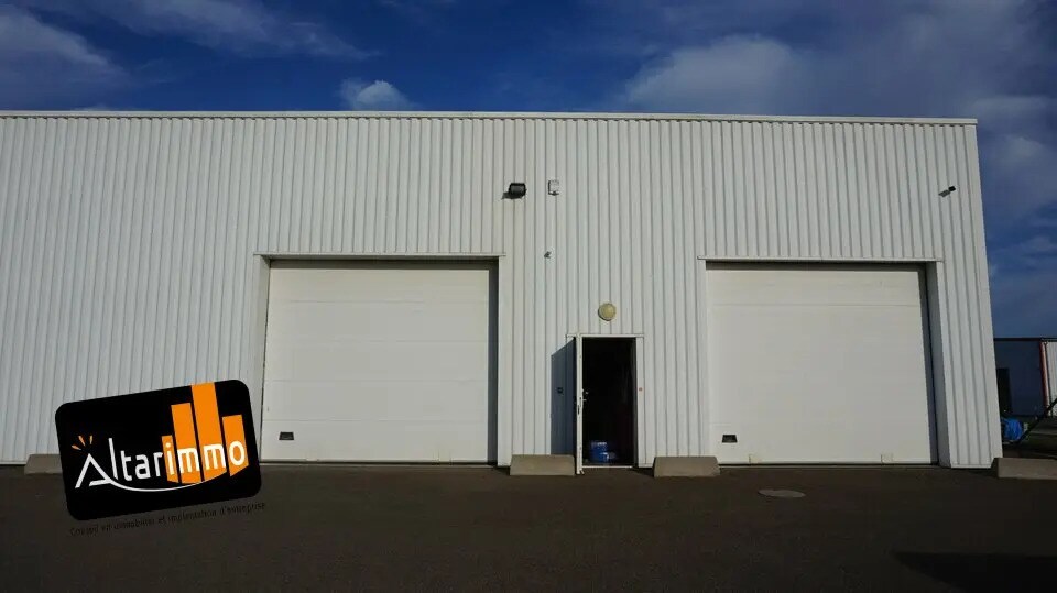 Flex in Les Villages Vovéens for lease - Building Photo - Image 2 of 5