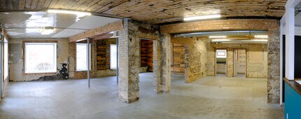 408 W Main St, Benton Harbor, MI for lease Interior Photo- Image 1 of 49