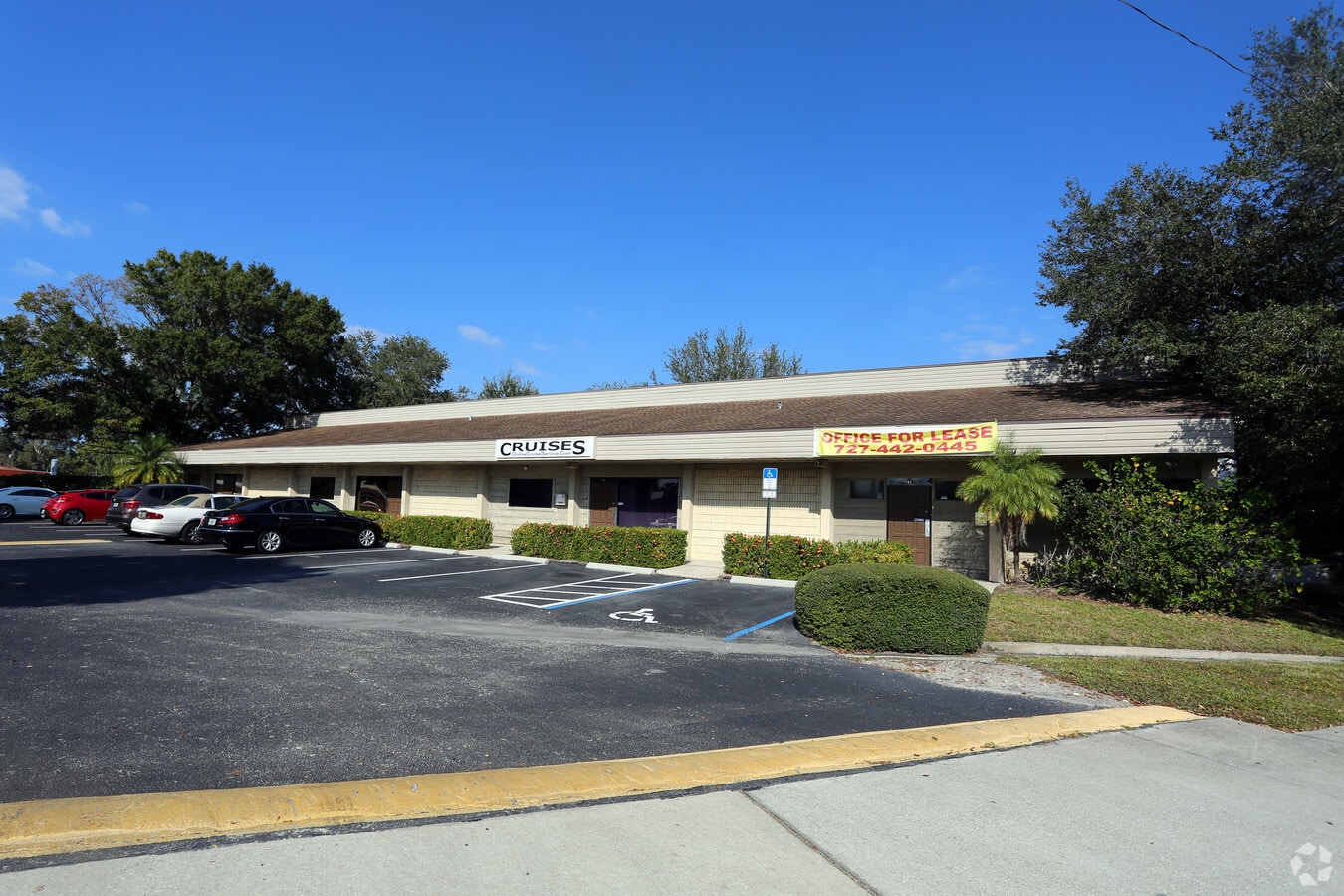 2106 Drew St, Clearwater, FL 33765