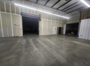 4201 Ilberry Rd, Mount Vernon, IL for lease Interior Photo- Image 1 of 4