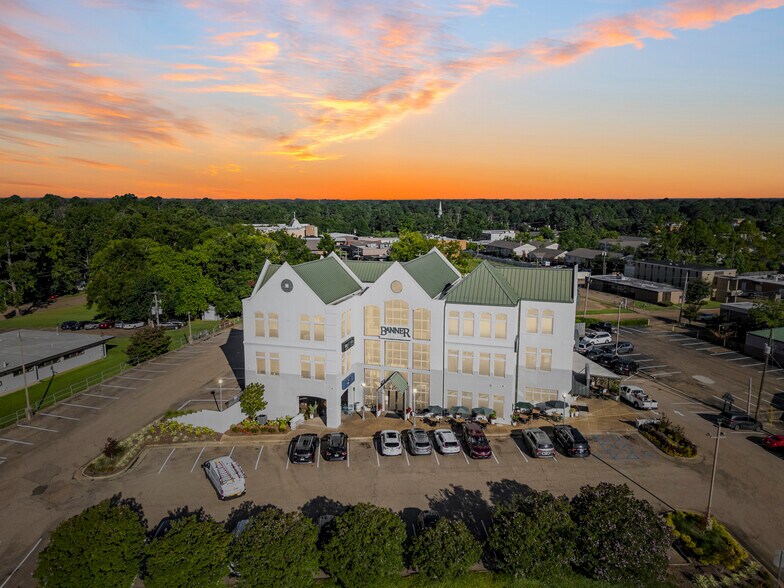 4465 Interstate 55 N, Jackson, MS for lease - Building Photo - Image 2 of 11