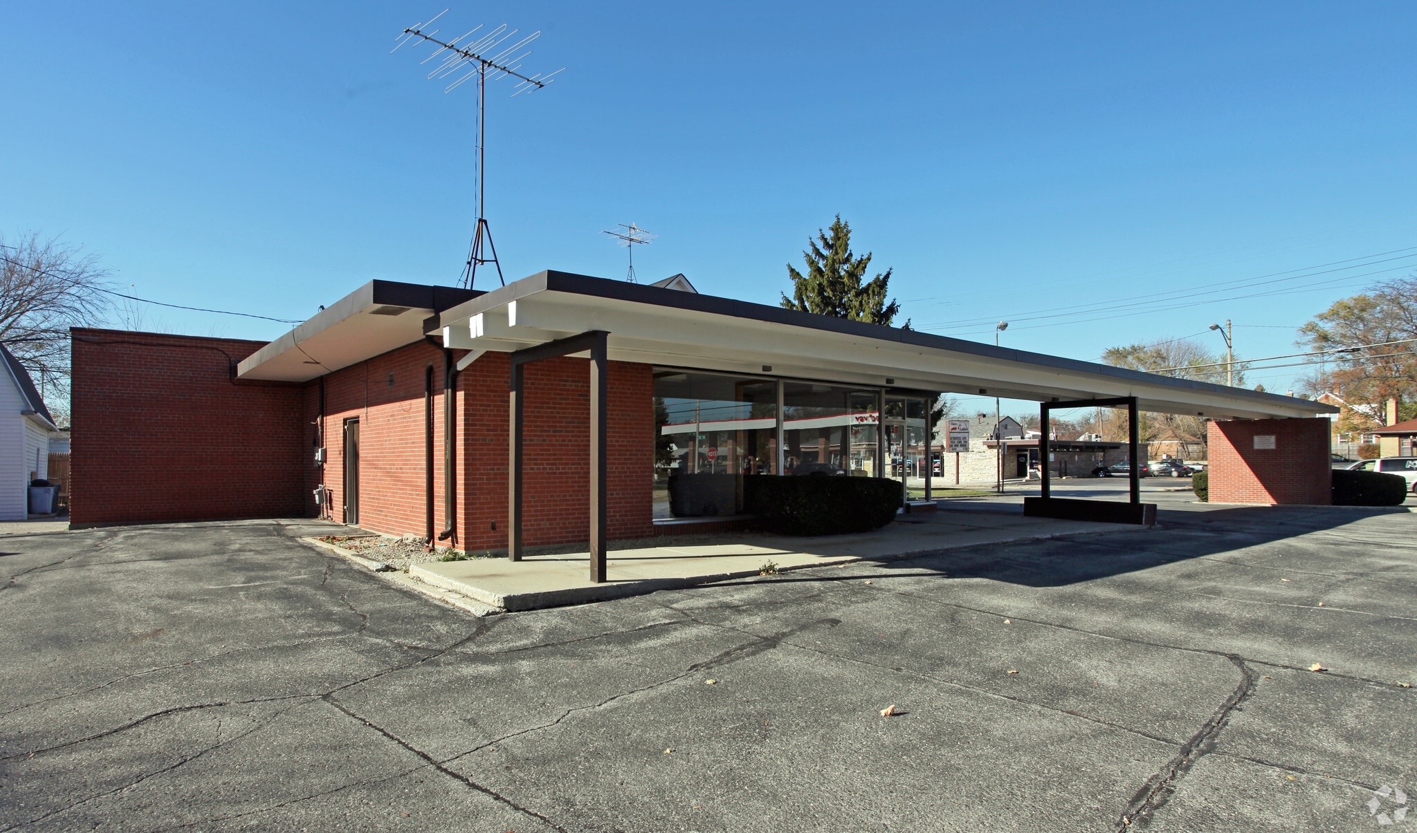 3801-3803 60th St, Kenosha, WI for sale Primary Photo- Image 1 of 1