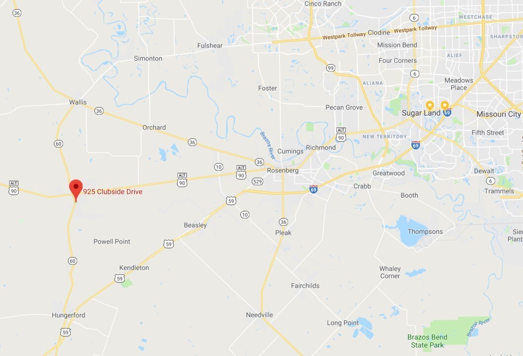 925 Clubside Dr, East Bernard, TX 77435