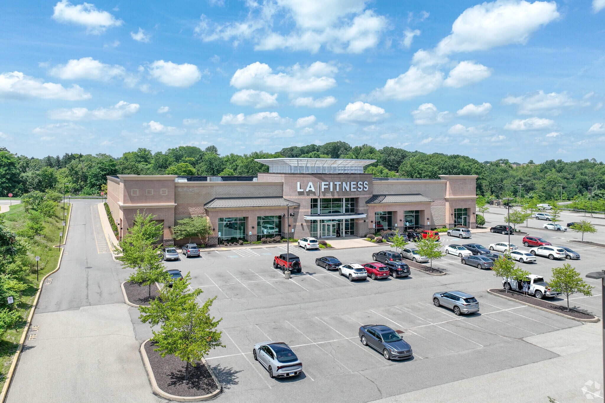 8700 Duncan Ave, Pittsburgh, PA for sale Primary Photo- Image 1 of 1