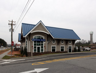 More details for 837 Williamson Rd, Mooresville, NC - Retail for Sale