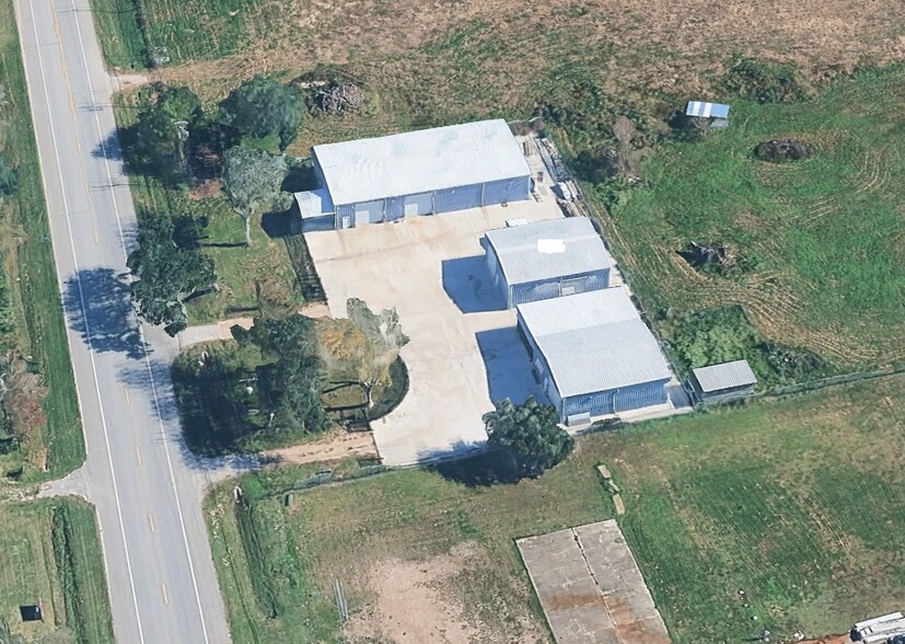 1141 FM 517 Rd, Alvin, TX for sale - Building Photo - Image 1 of 8