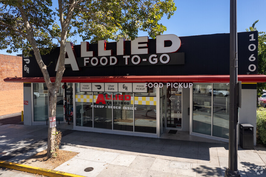 1060 E Colorado Blvd, Pasadena, CA for lease - Building Photo - Image 1 of 27