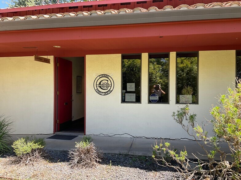 480 Solano St, Corning, CA 96021 Medical for Lease