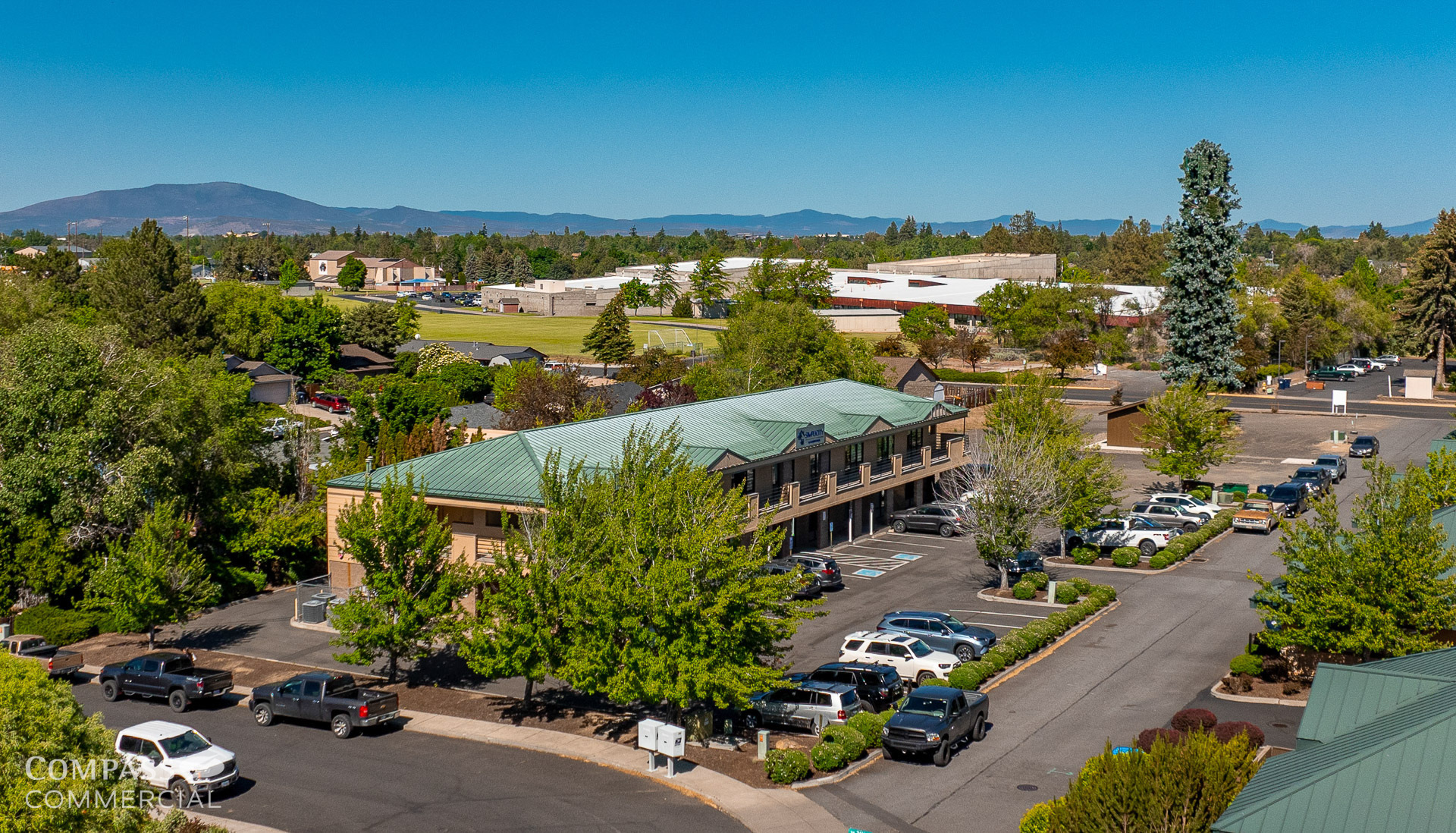 2363 SW Glacier Pl, Redmond, OR for lease Building Photo- Image 1 of 9