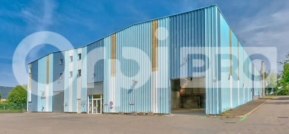 Flex in Chilly-Mazarin for lease - Building Photo - Image 1 of 6