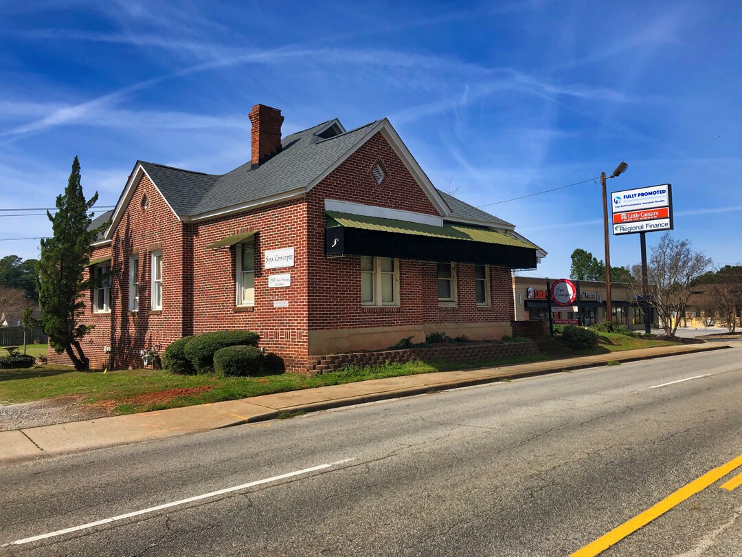 7243 Saint Andrews Rd, Columbia, SC 29212