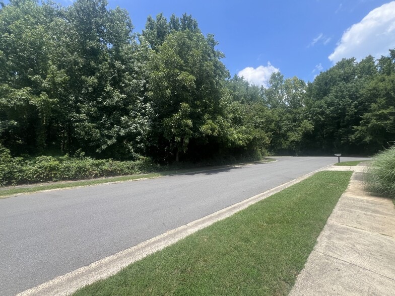Brandywine Dr, Matthews, NC for sale - Primary Photo - Image 2 of 3