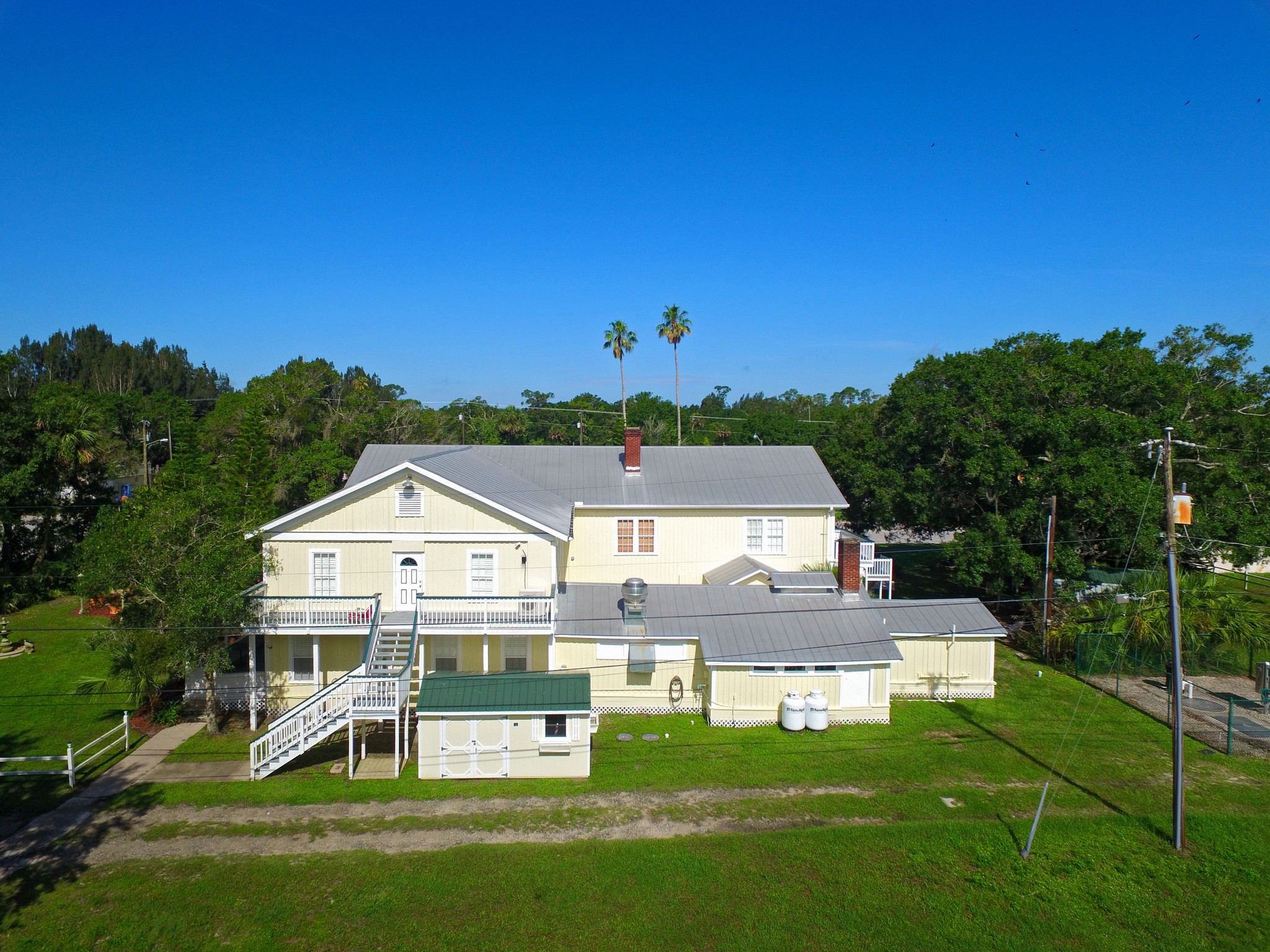 107 N Broadway St, Fellsmere, FL 32948 - The Historic Fellsmere Inn ...