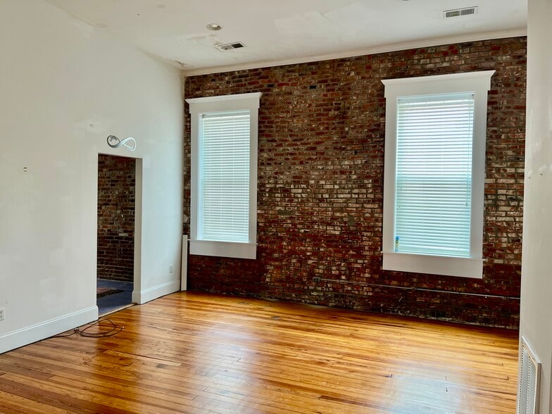 107-109 W Pleasant Ave, Covington, TN for sale - Building Photo - Image 3 of 61