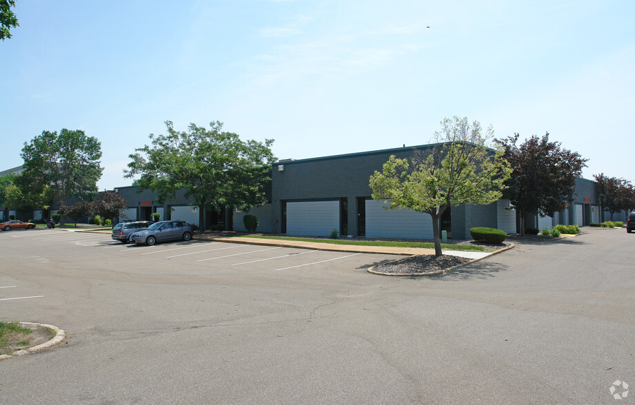 5201-5227 W 73rd St, Edina, MN for lease - Building Photo - Image 1 of 7