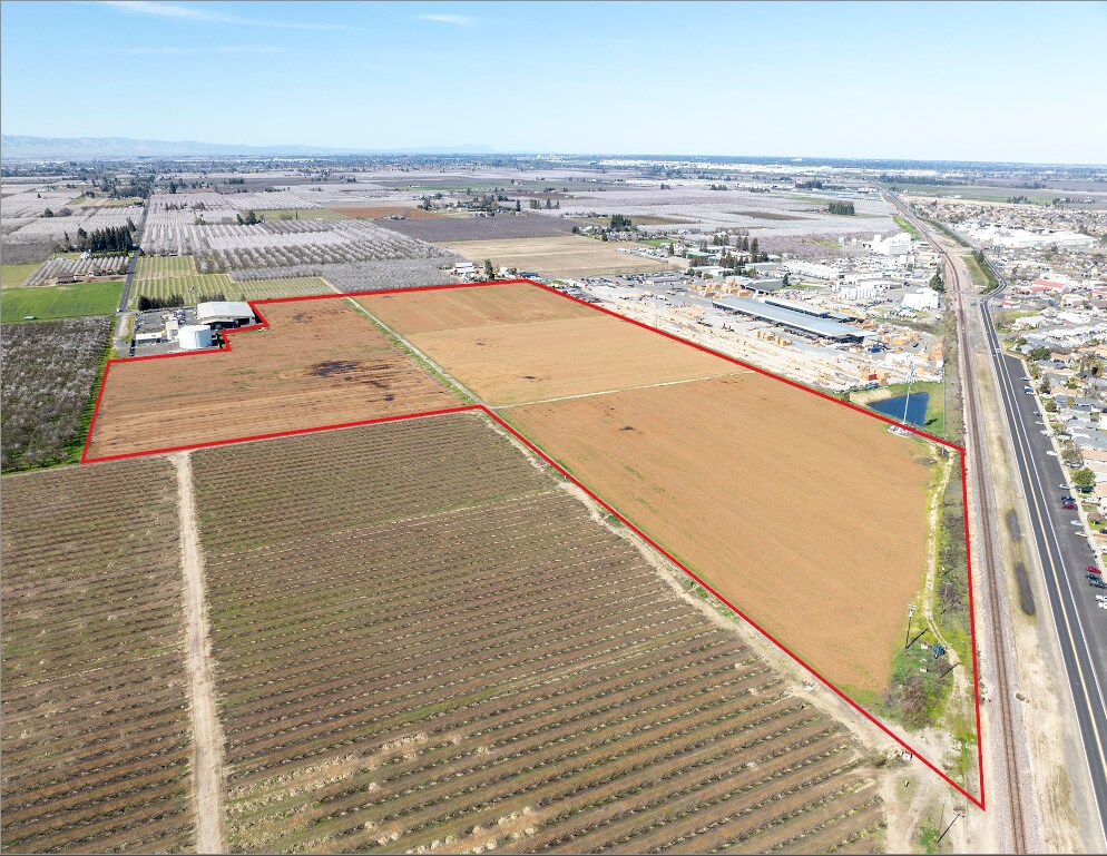 Tully Rd, Hughson, CA for sale Primary Photo- Image 1 of 8