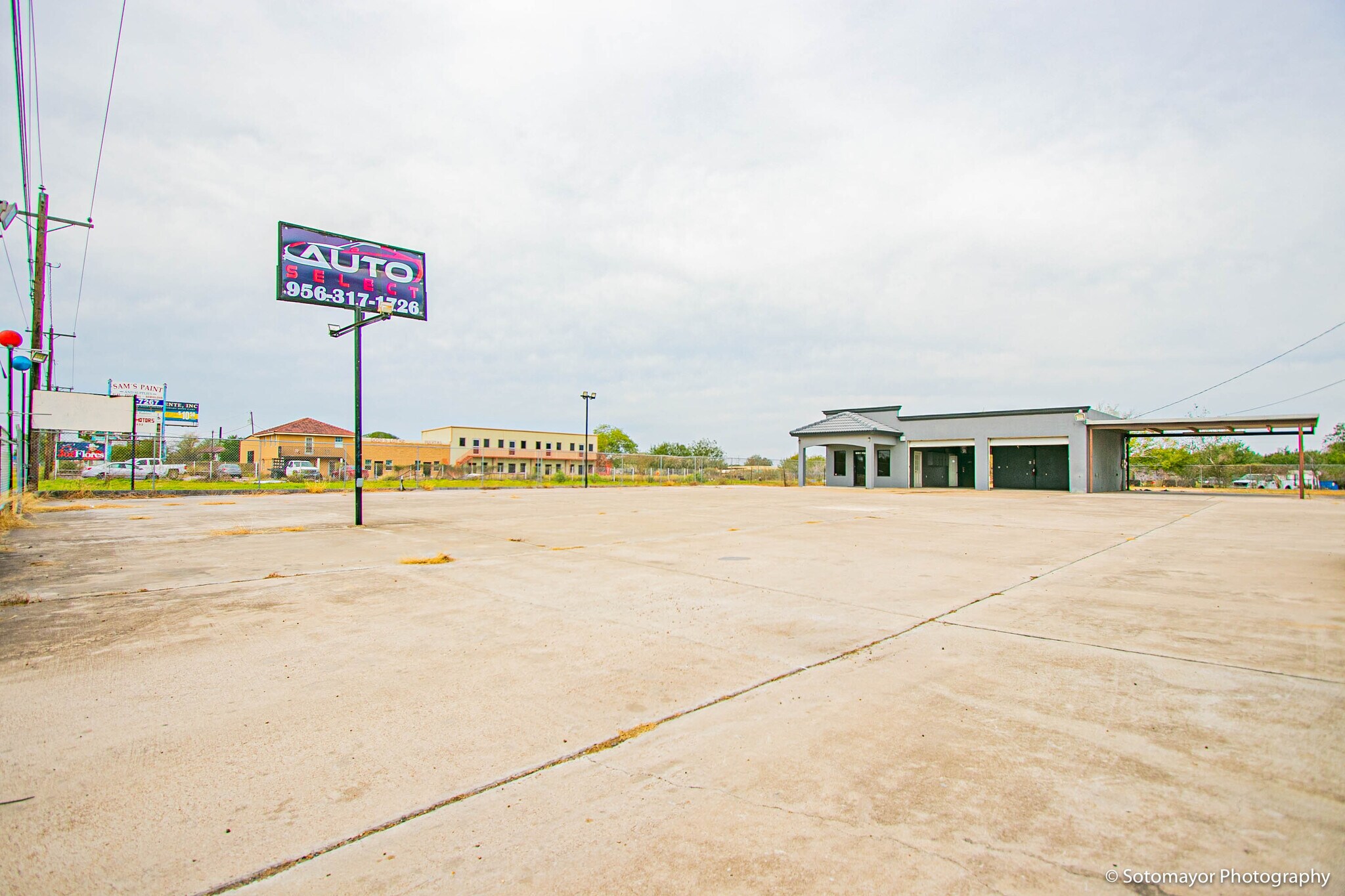 1501 Expressway 83, Penitas, TX for sale Primary Photo- Image 1 of 1
