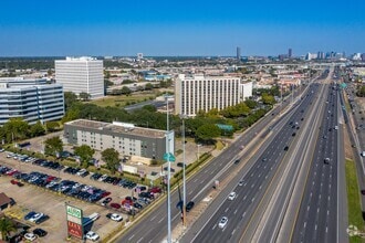 6790 Southwest Fwy, Houston, TX - AERIAL  map view