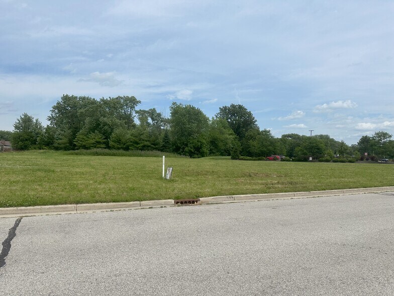 566 Pit Rd, Brownsburg, IN for sale - Aerial - Image 2 of 4