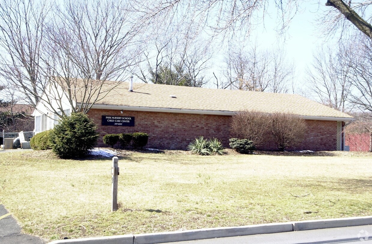 9 Stanworth Rd, Kendall Park, NJ for sale Building Photo- Image 1 of 5