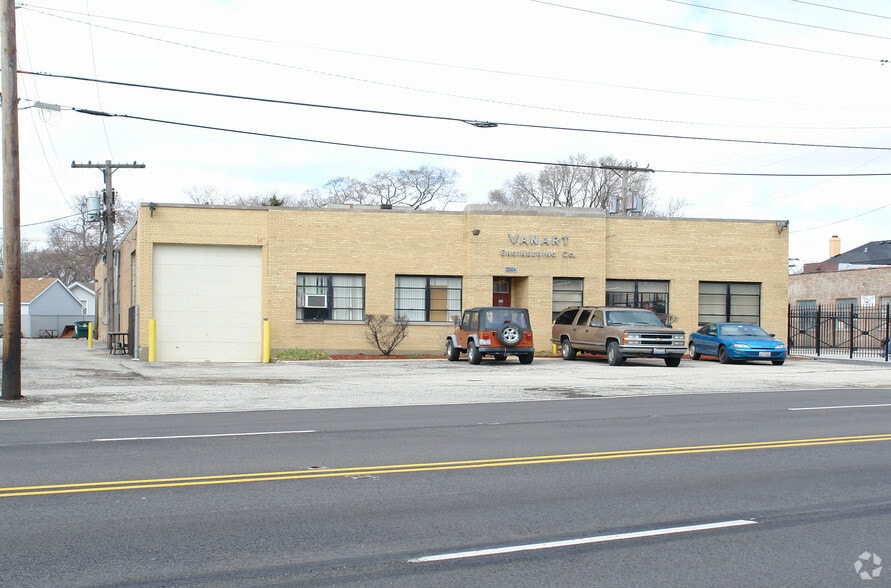 3504 River Rd, Franklin Park, IL for sale - Building Photo - Image 2 of 2