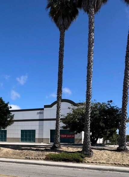 1980 Goodyear Ave, Ventura, CA for lease - Building Photo - Image 3 of 13
