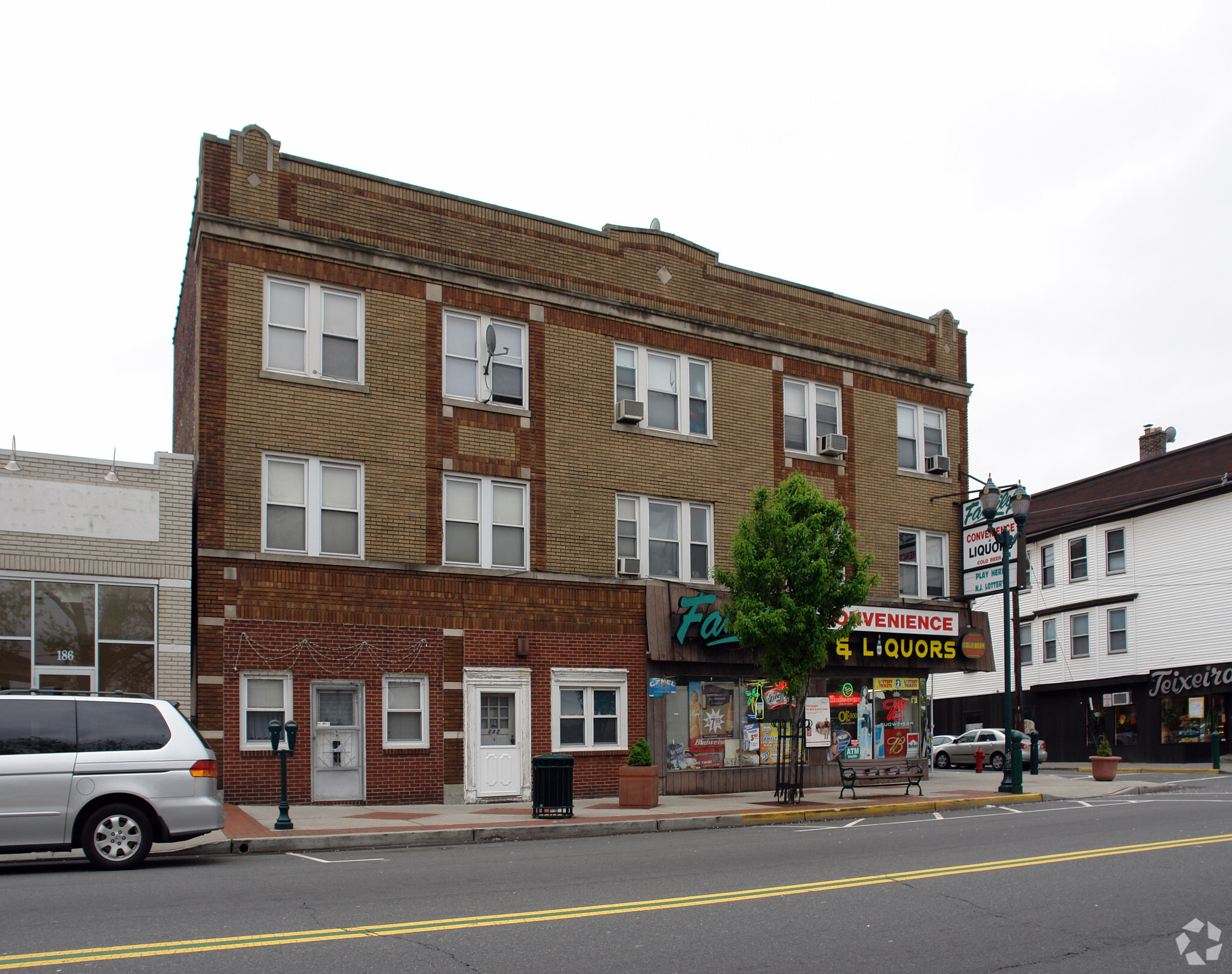 178 Kearny Ave, Kearny, NJ for sale Primary Photo- Image 1 of 1