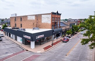 More details for 203 E Wisconsin Ave, Oconomowoc, WI - Retail for Sale