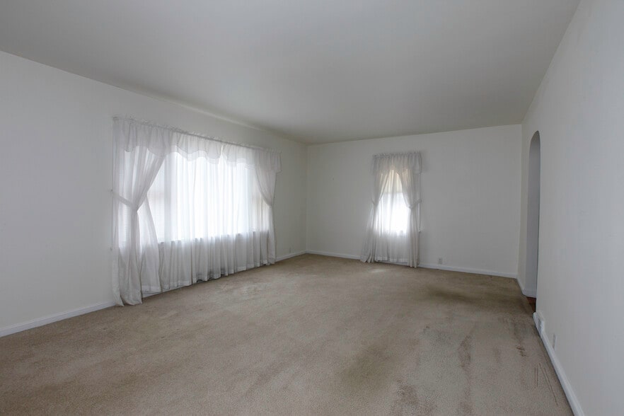 30 Cooper Ave, Marlton, NJ for sale - Building Photo - Image 3 of 11