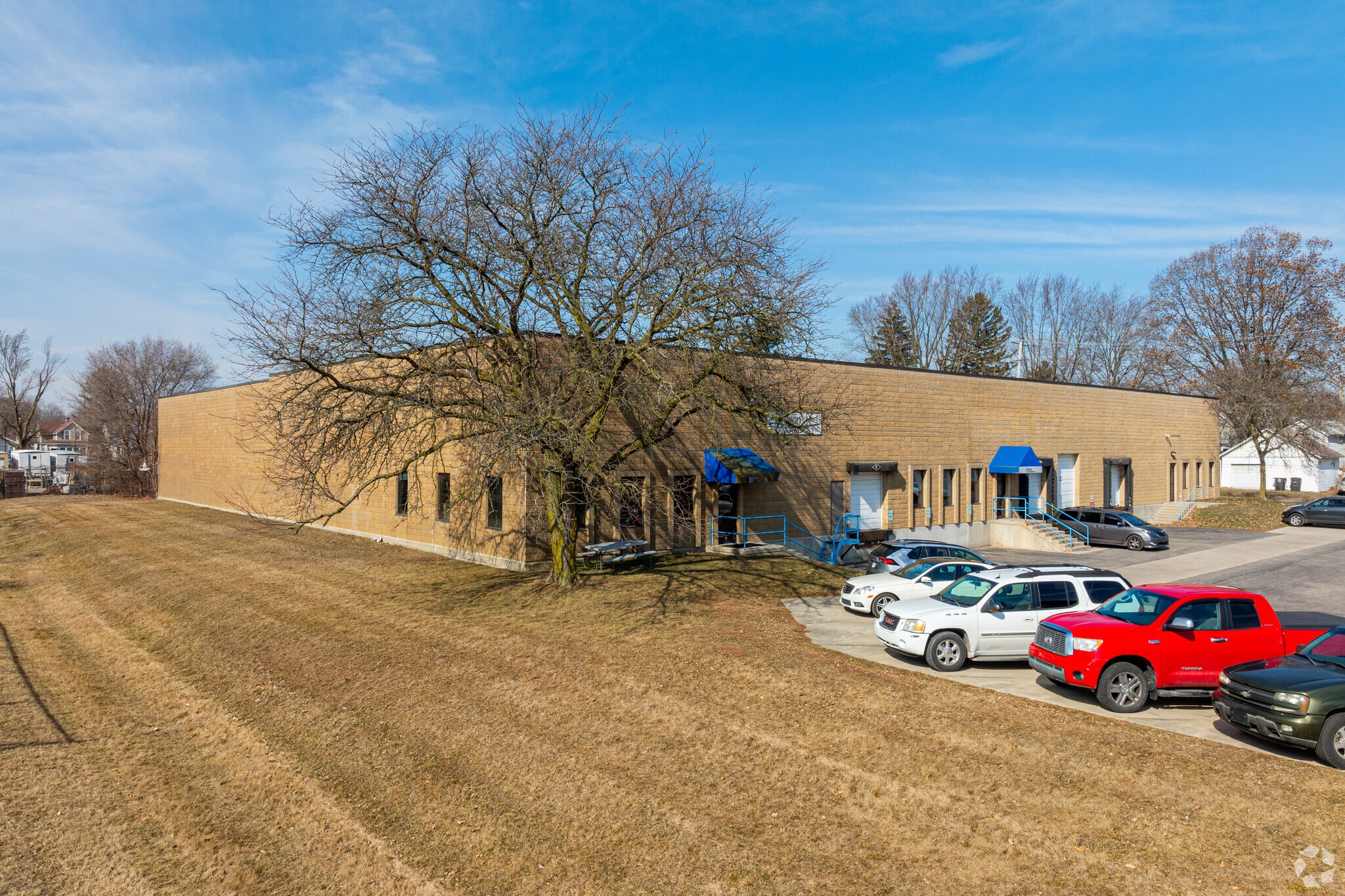 1101 Sherman Blvd, Fort Wayne, IN for sale Primary Photo- Image 1 of 1
