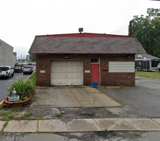 2,760+/- SF Retail Space - Drive Through Restaurant