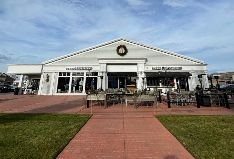 63 Hebron Ave, Glastonbury, CT 06033