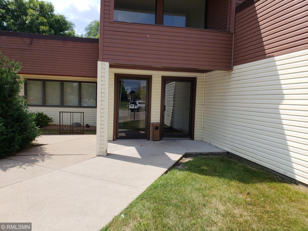 5972 Cahill Ave, Inver Grove Heights, MN 55076 Twin Oaks Office Plaza