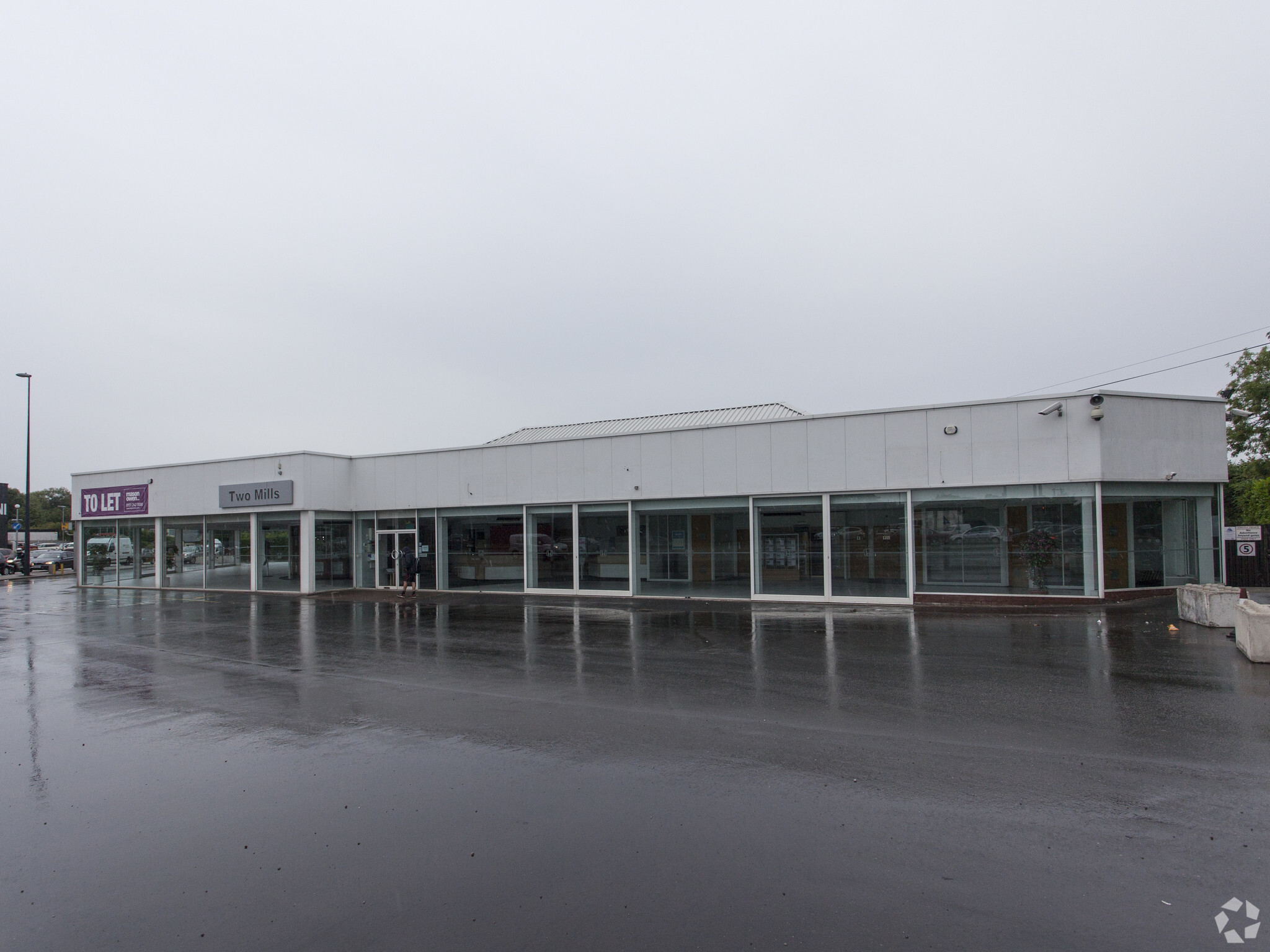 Parkgate Rd, Ellesmere Port for lease Building Photo- Image 1 of 11